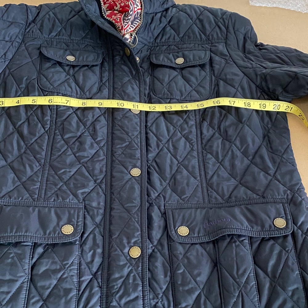 Barbour Black Quilted Utility Jacket with Red Paisley Lining - Picture 11 of 13